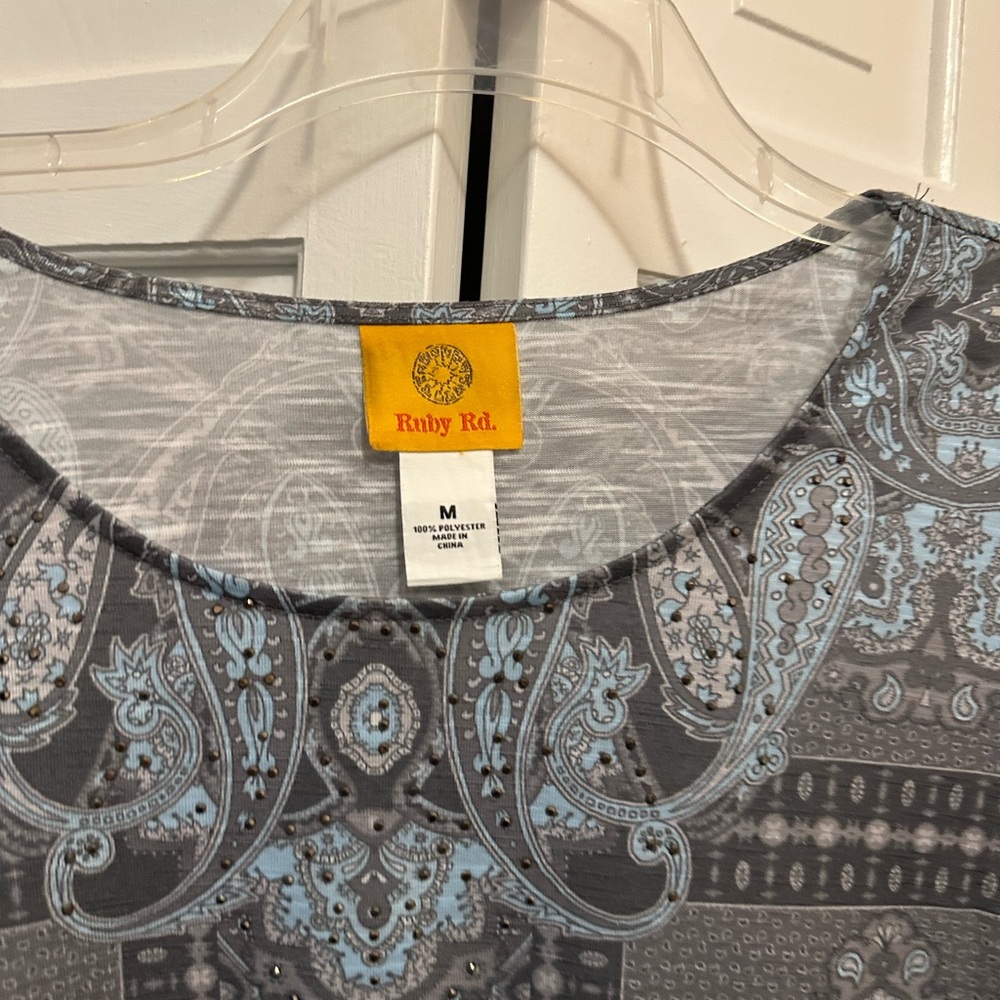 Ruby Rd.  Blue and gray blouse. Thin. Lightweight. Size Medium. - Picture 3 of 3
